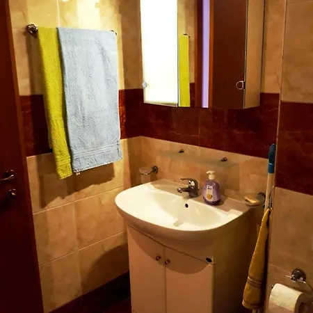 One-bedroom Riviera Fort Beach Apartment